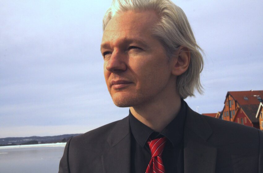  No Extradition For Julian Assange But What About A US Pardon?