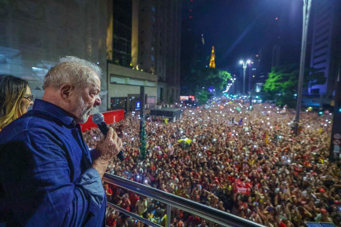  As Brazil Swerves Left, Lula Has His Hands Full