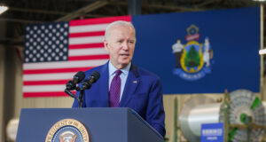 As US, Iran Move On Prisoners-For-Funds Deal, Opposition In Congress Mounts