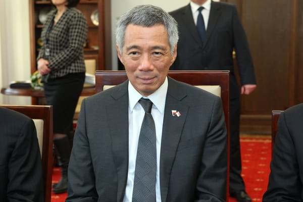 Singapore PM Urges Couples To Have More Kids