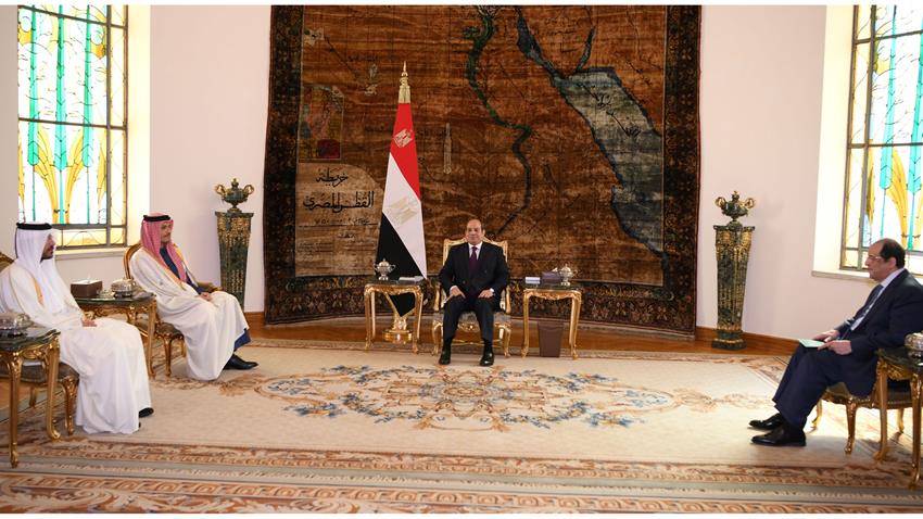Egypt's President Abdel Fattah El-Sisi met with the Prime Minister and Minister of Foreign Affairs of the State of Qatar ,HE Sheikh Mohammed bin Abdulrahman bin Jassim Al Thani in cairo on February 13. The meeting was also attended by Director of the Egyptian General Intelligence Service Major General Abbas Kamel and Head of the State Security in Qatar Abdullah bin Mohammed Al Khulaifi.