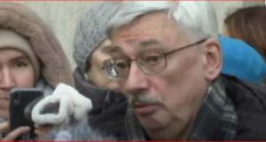 Defiant Russian Dissident Oleg Orlov Jailed, Praises Navalny In Closing Speech