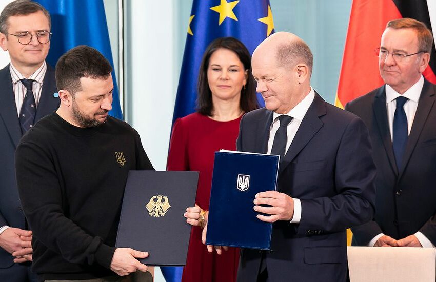  As US Wavers, Zelenskyy Inks  $1.18 Billion Arms Deal With Germany