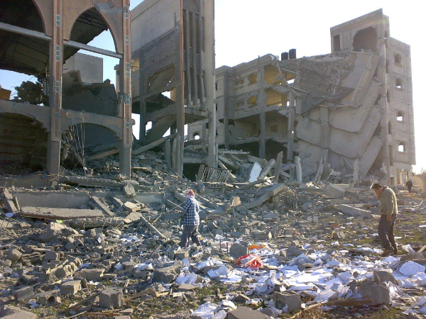 Gaza destruction, britain