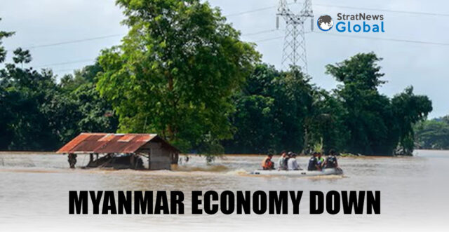Volunteers ride a boat through a flooded area, searching for stranded people following the impact of Typhoon Yagi in Taungnoo city, Myanmar, September 17, 2024. REUTERS/Stringer/File Photo