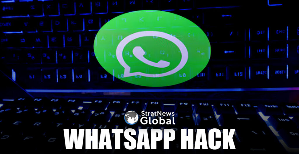 A keyboard is placed in front of a displayed WhatsApp logo in this illustration taken February 21, 2023. REUTERS/Dado Ruvic/Illustration/File Photo