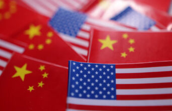 US and China flags