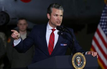 U.S. Defense Secretary Pete Hegseth speaks during an event in Harrison Township, Michigan, U.S., April 29, 2025. REUTERS/Evelyn Hockstein/File Photo