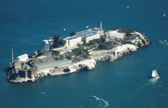 Alcatraz Island is seen in San Francisco Bay in San Francisco, California, U.S., October 5, 2017. REUTERS/Stephen Lam/File Photo