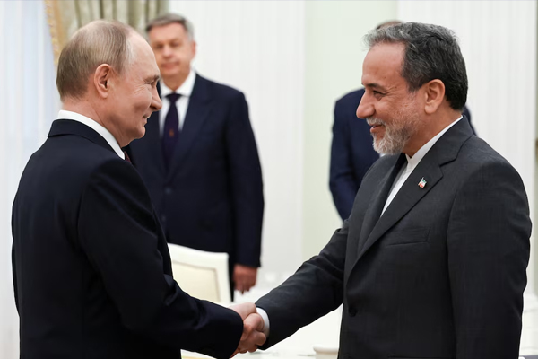 Putin Tells Iran’s Foreign Minister US Attack Was Unjustified