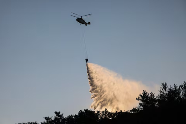 Greece Fights Evia Wildfire, Reports Containment Progress On Crete