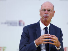 French Finance Minister Dismisses Financial Crisis Fears Despite Political Turmoil