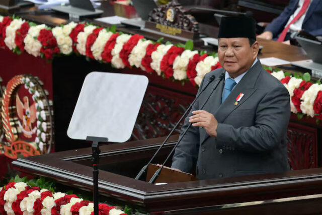 GQ3U2FPCWRJZ3KQ5XOV7TCS5EQ Indonesian President Prabowo Subianto delivers his annual State of the Nation Address, ahead of the country's Independence Day, in Jakarta, Indonesia August 15, 2025. BAY ISMOYO/Pool via REUTERS