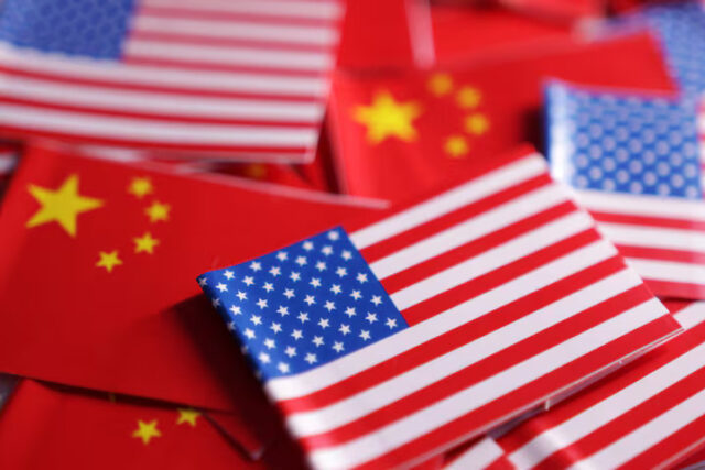 GIAULACBS5KMFLCEFOQCKRONXY US China
