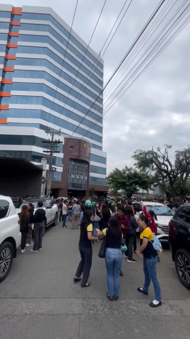 R2NRPCUJHZKN7H62HJKZ4FKCMU People gather in an open area following an earthquake of magnitude 7.5 that struck offshore in the southern Philippines, in Davao City, Mindanao, Philippines, October 10, 2025, in this screengrab obtained from a social media video. Francis Magbanua/via REUTERS