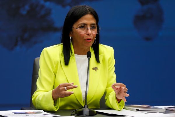 Venezuela gas projects in hold