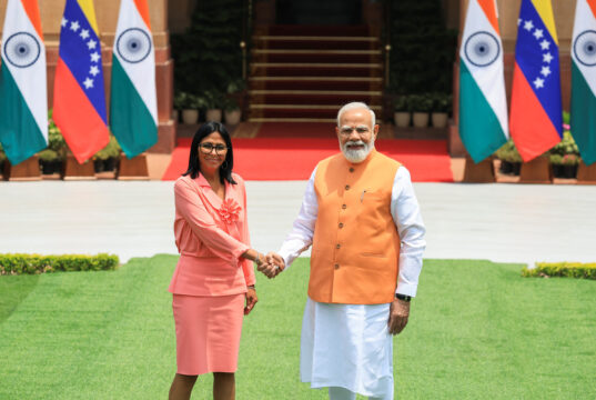 Delcy Rodríguez Visits India