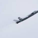 A J-20 fighter jet performs at the China International Aviation and Aerospace Exhibition, or Airshow China, in Zhuhai, Guangdong province, China November 14, 2024. REUTERS/Tingshu Wang