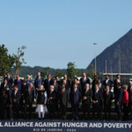 Leaders prepare for a group photo during the G20 summit in Rio de Janeiro, Brazil, November 18, 2024. REUTERS/Pilar Olivares
