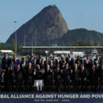 Argentina's President Javier Milei, Australia's Prime Minister Anthony Albanese, Brazil's President Luiz Inacio Lula da Silva, China's President Xi Jinping, French President Emmanuel Macron, Spanish Prime Minister Pedro Sanchez, German Chancellor Olaf Scholz, India's Prime Minister Narendra Modi, Indonesia's President Prabowo Subianto, Japan's Prime Minister Shigeru Ishiba, Mexico's President Claudia Sheinbaum, South Korea's President Yoon Suk Yeol, Russia's Foreign Minister Sergei Lavrov, Saudi Foreign Minister Prince Faisal bin Farhan Al-Saud, South Africa's President Cyril Ramaphosa, Bolivian President Luis Arce, Turkish President Tayyip Erdogan, Britain's Prime Minister Keir Starmer, European Commission President Ursula von der Leyen, European Council President Charles Michel, World Bank President Ajay Banga, Chair of the African Union and President of Mauritania Mohamed Ould Ghazou as they pose for a group photo at the G20 summit, in Rio de Janeiro, Brazil, November 18, 2024. REUTERS/Ricardo Moraes