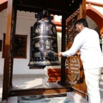 Sri Lankan President Anura Kumara Dissanayake visited the Mahabodhi temple in Bodh Gaya to seek blessings. (Courtesy: @MEAIndia via X)