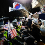 Supporters of impeached South Korea's President Yoon Suk Yeol participate in a rally outside the Seoul Detention Center in Uiwang, South Korea, January 18, 2025. REUTERS/Kim Soo-hyeon