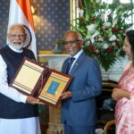 Mauritius President Dharambeer Gokhool welcomes PM Narendra Modi at the State House