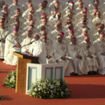 FILE PHOTO: Pope Francis celebrates a mass at the Artemio Franchi stadium during his pastoral visit in Florence November 10, 2015. REUTERS/Stefano Rellandini/File Photo