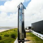Starship and Super Heavy moved to the launch pad at Starbase for ninth flight test (Courtesy: @SpaceX via X)