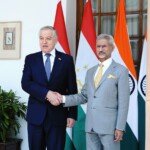 EAM Jaishankar interacts with FM Sirojiddin Muhriddin of Tajikistan. (Courtesy: @DrSJaishankar via X)