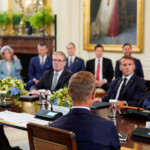 U.S. President Donald Trump meets Ukrainian President Volodymyr Zelenskiy and European leaders amid negotiations to end the Russian war in Ukraine, at the White House in Washington, D.C., U.S., August 18, 2025. REUTERS/Alexander Drago