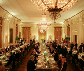Attendees gather for a dinner hosted by U.S. President Donald Trump for Saudi Crown Prince and Prime Minister Mohammed bin Salman, at the White House in Washington, D.C., U.S., November 18, 2025. REUTERS/Tom Brenner