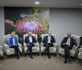France's President Emmanuel Macron, European Commission President Ursula Von der Leyen, European Council President Antonio Costa, Britain's Prime Minister Keir Starmer, German Chancellor Friedrich Merz and Japan's Prime Minister Sanae Takaichi attend the G7++ meeting at the G20 Leaders' Summit at the Nasrec Expo Centre in Johannesburg, South Africa, November 22, 2025. HENRY NICHOLLS/Pool via REUTERS