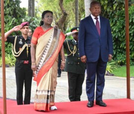 President Droupadi Murmu was received by President João Manuel Gonçalves Lourenço of Angola at the Presidential Palace, Luanda, Angola