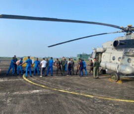 Operation Sagar Bandhu: Relief efforts continue in Sri Lanka through Mi-17 helicopters of the Indian Air Force
