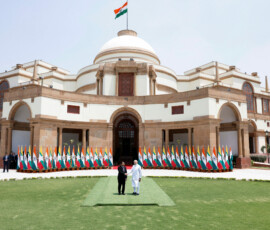 Myanmar's President Min Aung Hlaing shakes hands with India's Prime Minister Narendra Modi before their meeting at the Hyderabad House in New Delhi, India, June 1, 2026. REUTERS/Adnan Abidi REFILE - QUALITY REPEAT