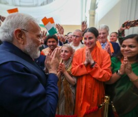 Indian community in Italy welcomes PM Modi
