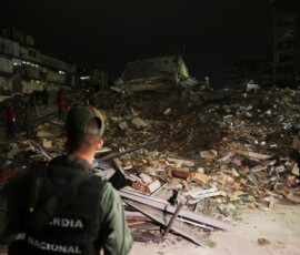 Emergency services work at the site of a collapsed building after an earthquake in Caracas, Venezuela, June 24, 2026. REUTERS/Leonardo Fernandez Viloria