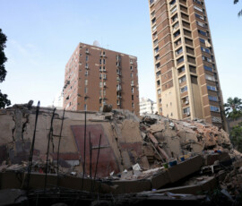 A general view of a collapsed building after earthquakes hit the country, in Caracas, Venezuela, June 25, 2026. REUTERS/Leonardo Fernandez Viloria
