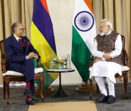 PM Narendra Modi met Prime Minister of Mauritius, Dr. Navinchandra Ramgoolam on the sidelines of PM’s visit to Seychelles