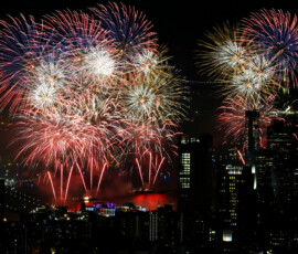 Macy's Fourth of July fireworks explode as the United States celebrates its 250th anniversary on Independence Day in New York City, U.S., July 4, 2026. REUTERS/Carlos Barria