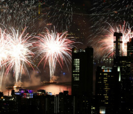 Macy's Fourth of July fireworks explode as the United States celebrates its 250th anniversary on Independence Day in New York City, U.S., July 4, 2026. REUTERS/Carlos Barria