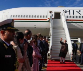 Prime Minister Narendra Modi departed Melbourne after a successful visit and has emplaned for the last leg of his visit to Auckland, New Zealand