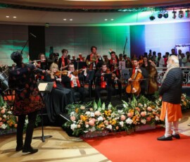 PM Modi received a warm welcome from members of the Indian diaspora upon his arrival in Melbourne